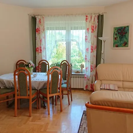Vila Dom Pod Lipa Bodzanow (Wieliczka)